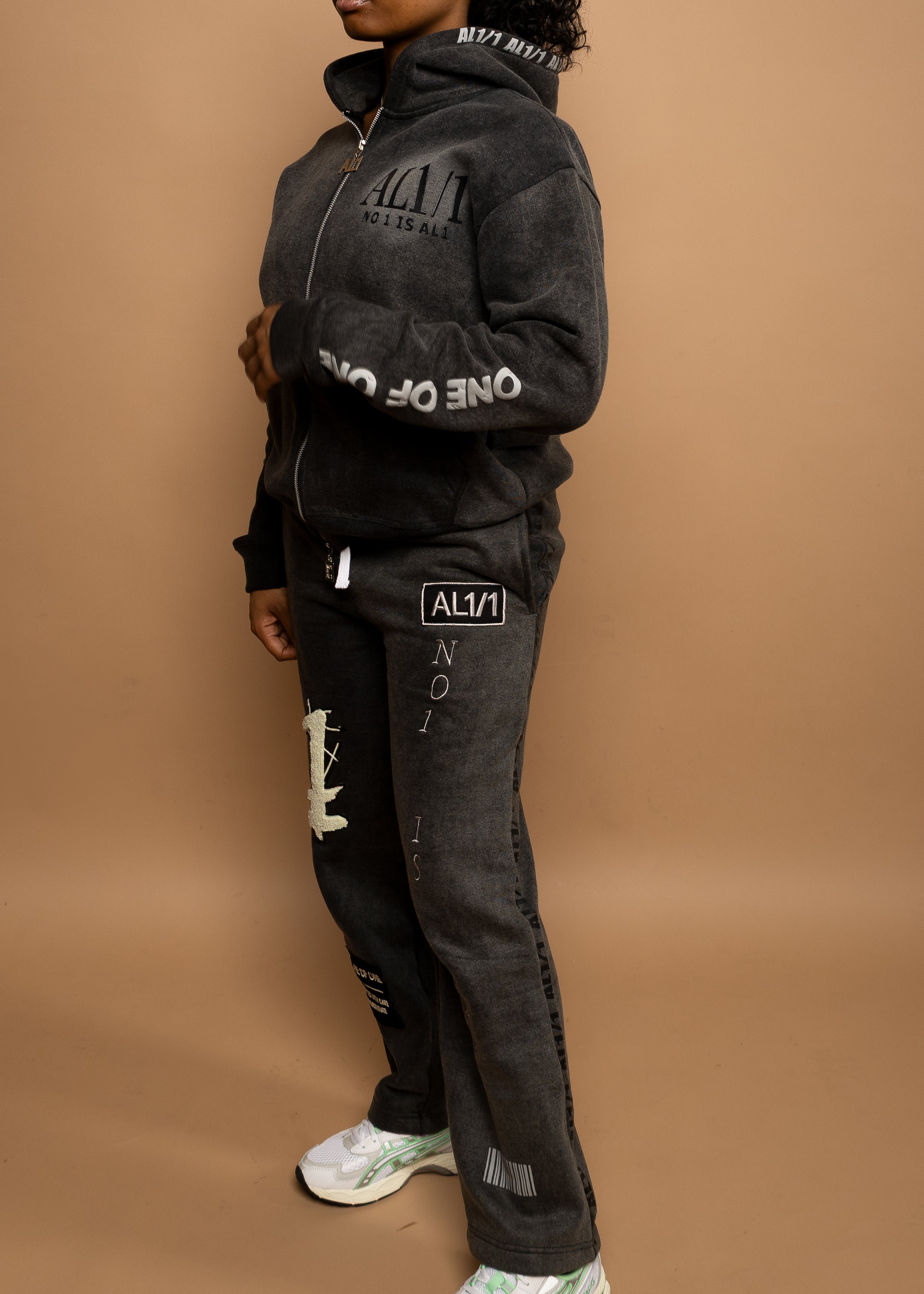 The One Survivor Sweatpant- Washed Grey